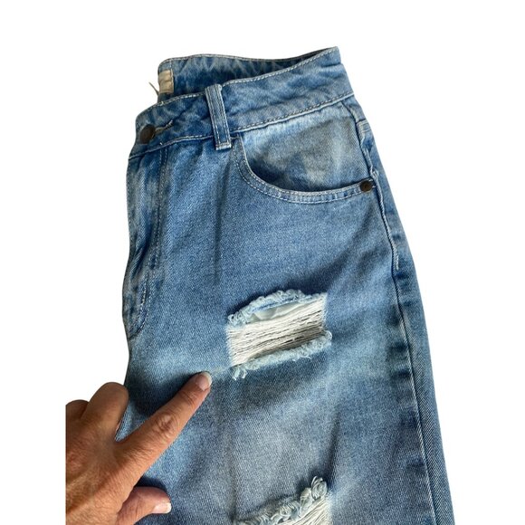 Chelsea & Violet High Rise Distressed Floral Embroidered Mom Jeans 28 Country - Picture 14 of 16